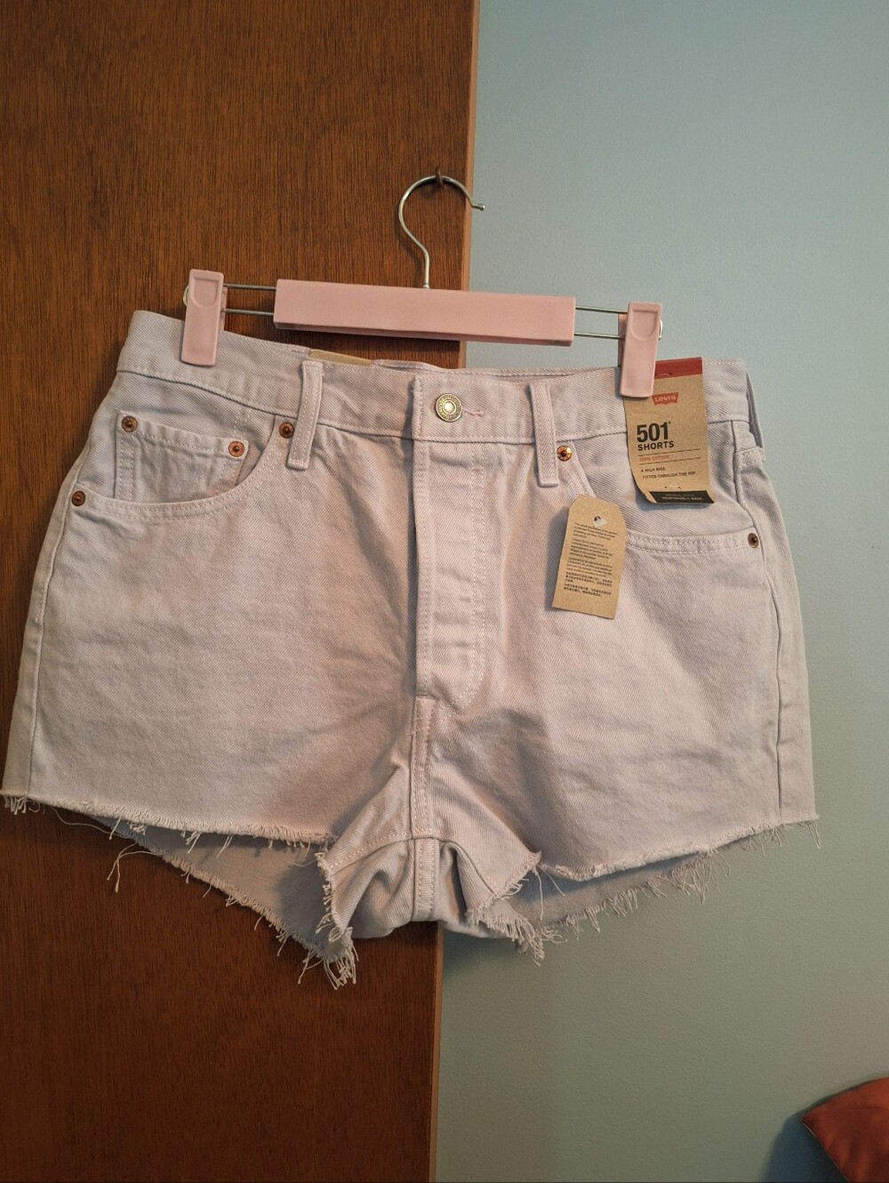 Levi's 501 NWT High-Rise Cutoff Shorts in Lavendar Women's Size 29